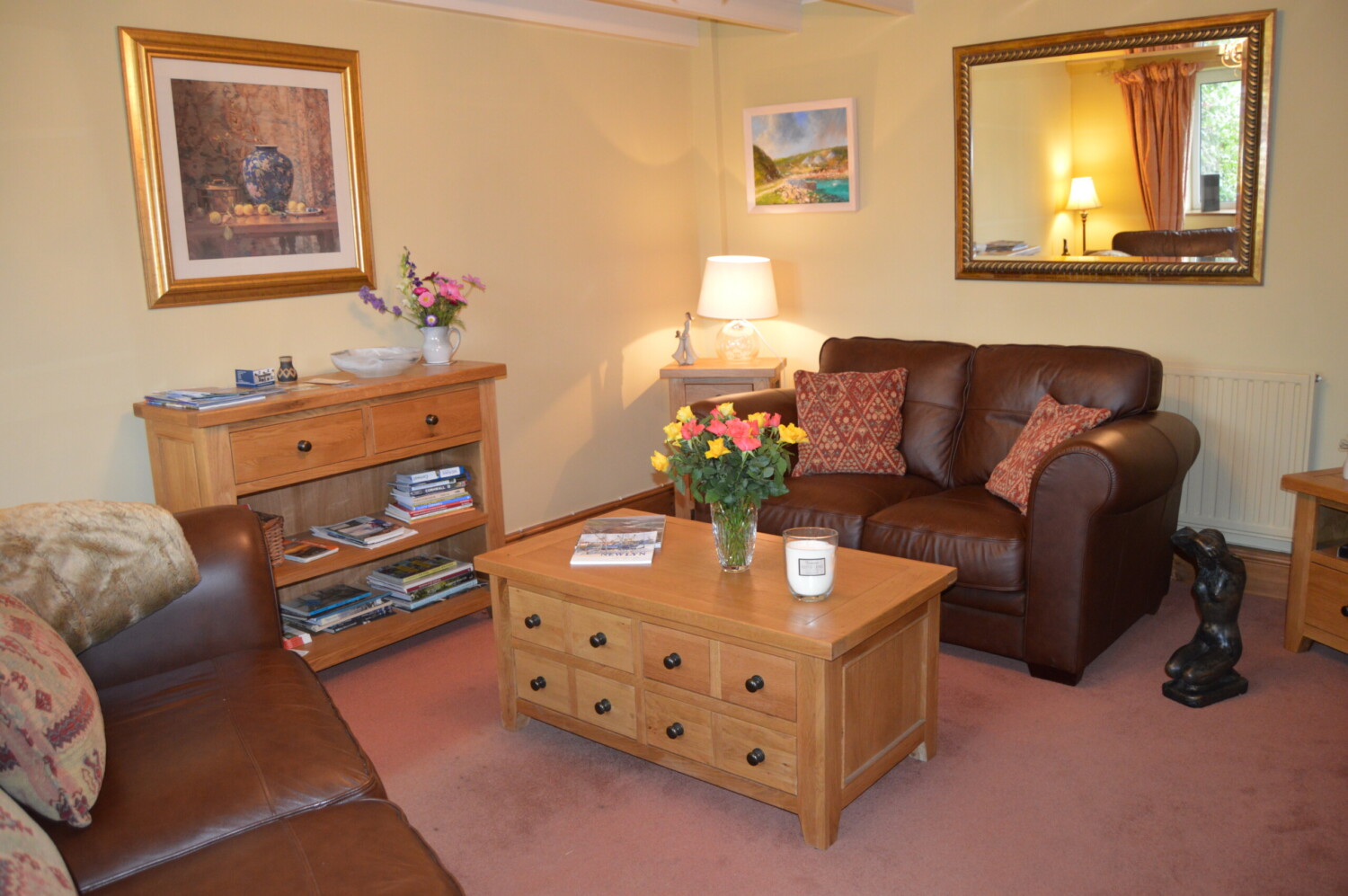 guest lounge
